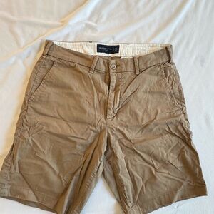 Abercrombie & Fitch Men's Brown Flat Front Shorts